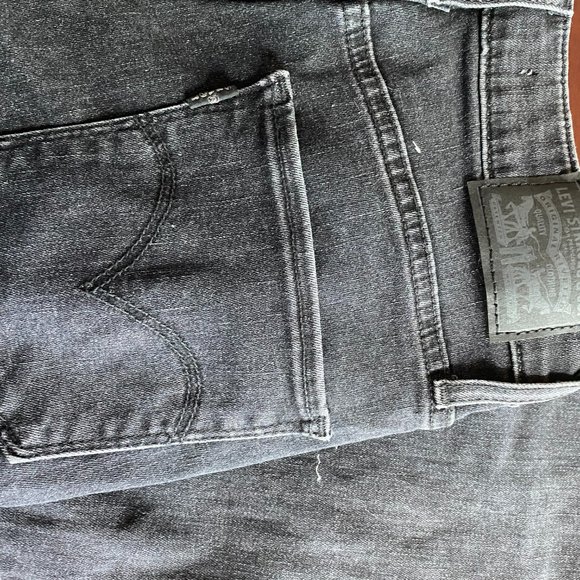 Levis Womens 721 High Rise Skinny Jeans Size 28 Black Distressed Grunge Goth - Picture 4 of 12